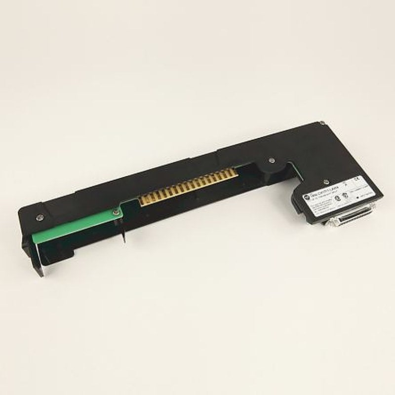 Allen Bradley 1492-CM1771 Series Converter for Use with 1711 Module, 1756 Module