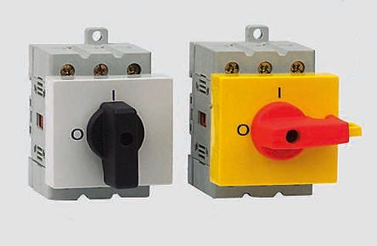 Allen Bradley 3-Pole Panel Isolator Switch -, IP66, 25A, 45 kW
