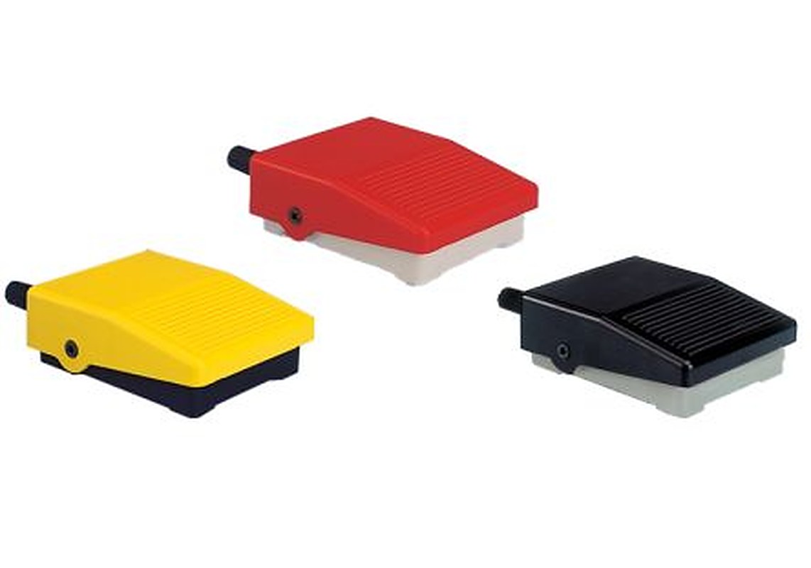 ABB -10 to 70°C Momentary On-Off Foot Switch - 1 NO/1 NC ABS 15A Contact Current