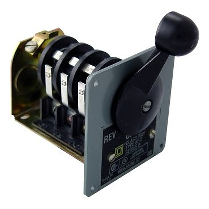 Switch, reversing drum, 2 HP at 230 VAC single phase, 2 HP at 575 VAC polyphase, handle operated, NEMA 13 flush (Switch reversing drum) is a Schneider Electric product. Designed for reliable performance and long service life. Available across Iraq — contact us for pricing and delivery options.