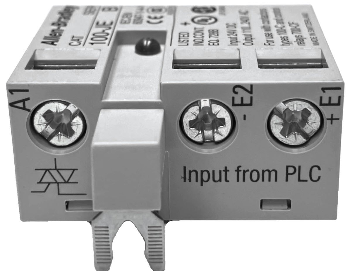 The Rockwell Automation contactors provides a safety contactor which is connected on line side coil terminator having an current rating of 30 A. Supply voltage is 24 VDC Consist of electric coil