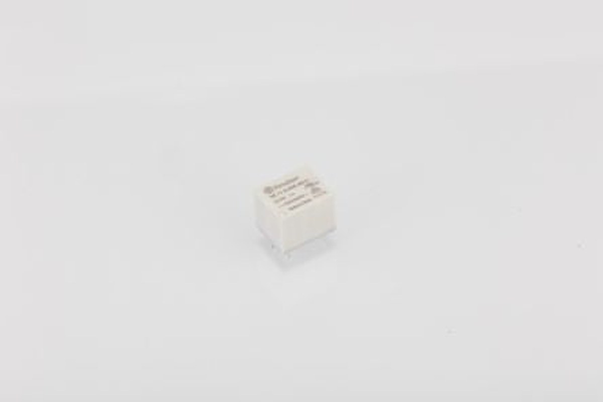 Finder PCB Power Relay, 5V dc Coil, 10A Switching Current, SPDT