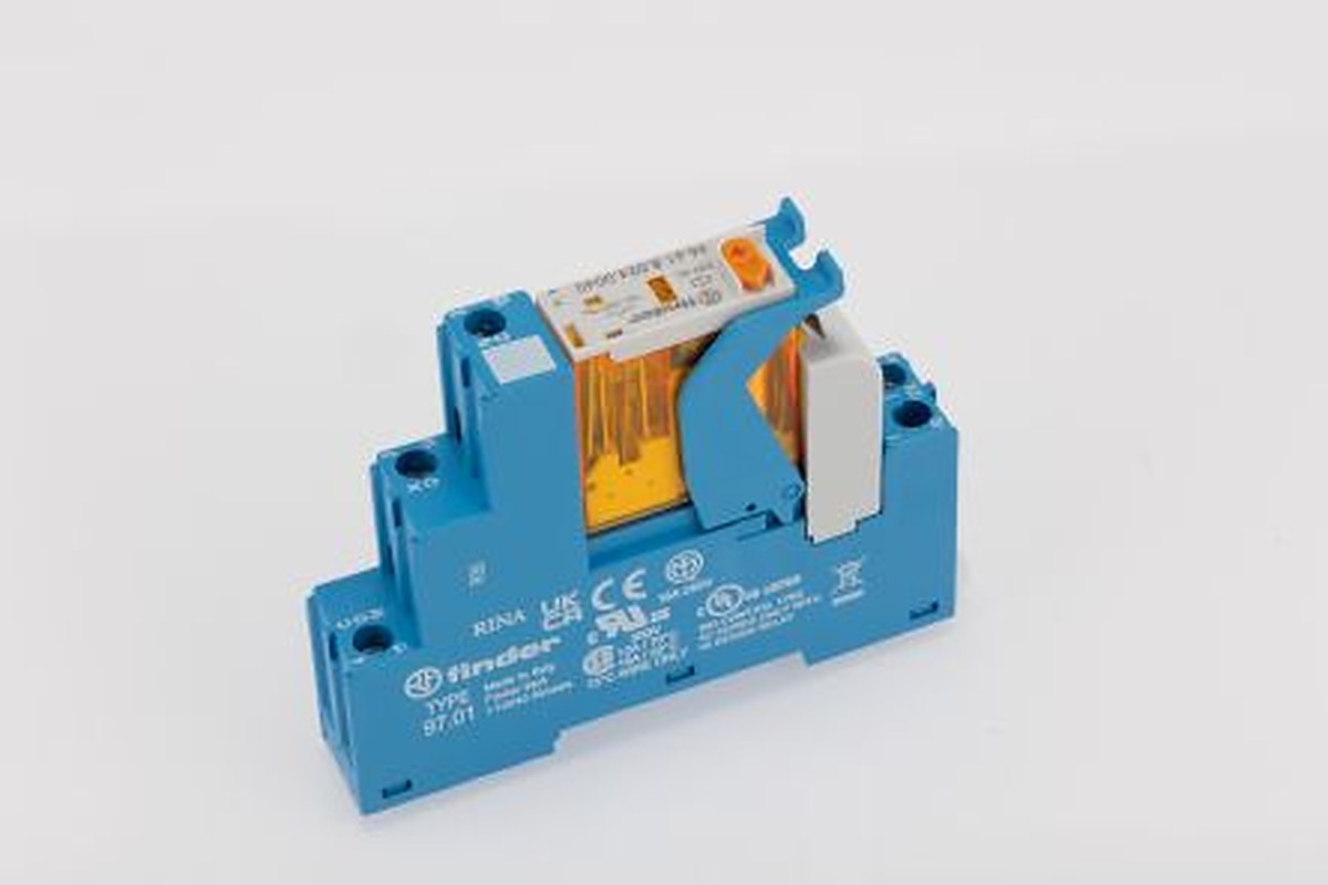 Finder 4C Series Interface Relay, DIN Rail, 24V ac Coil, SPDT, 45mA