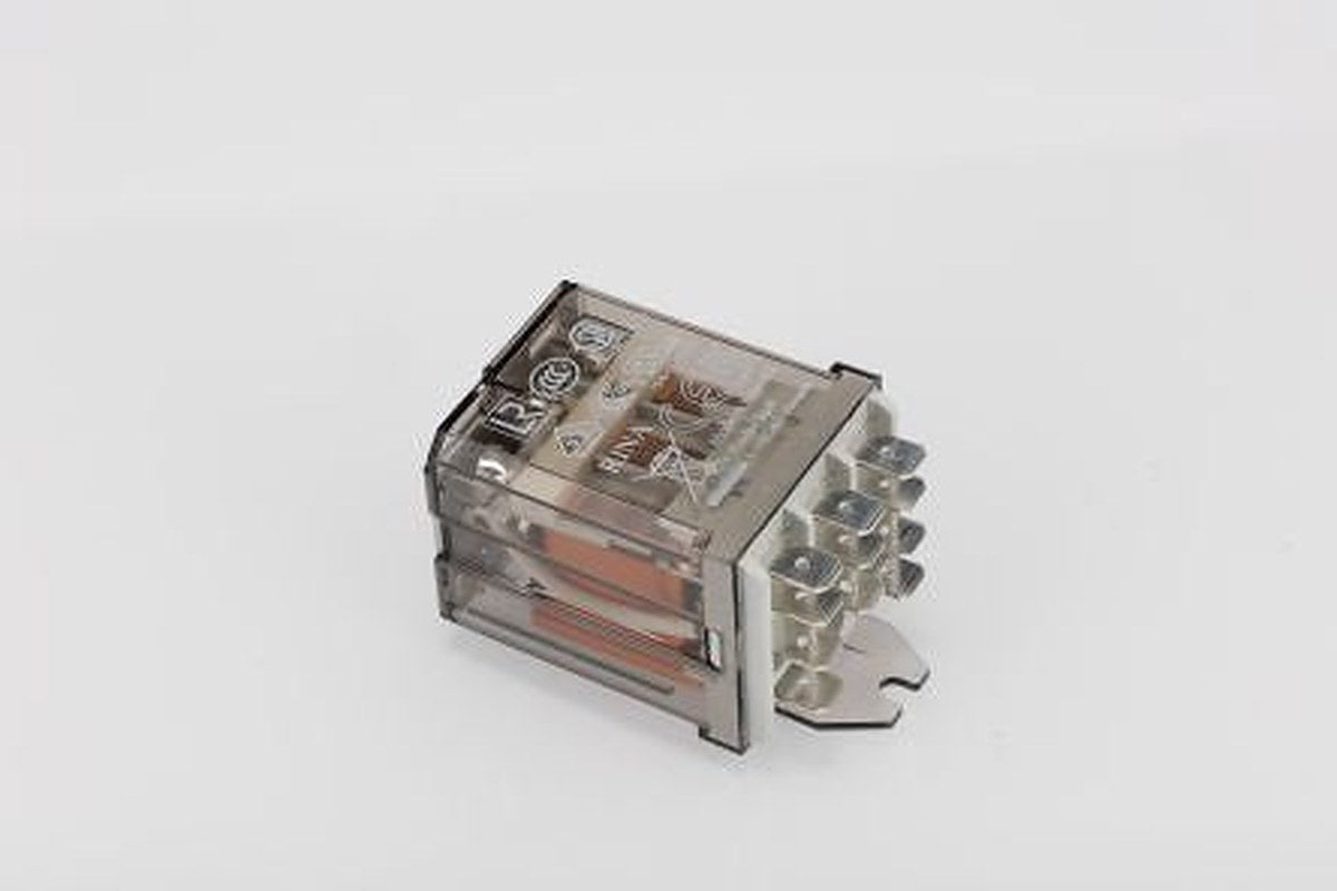 Finder Flange Power Relay, 230V dc Coil, 16A Switching Current, DPDT