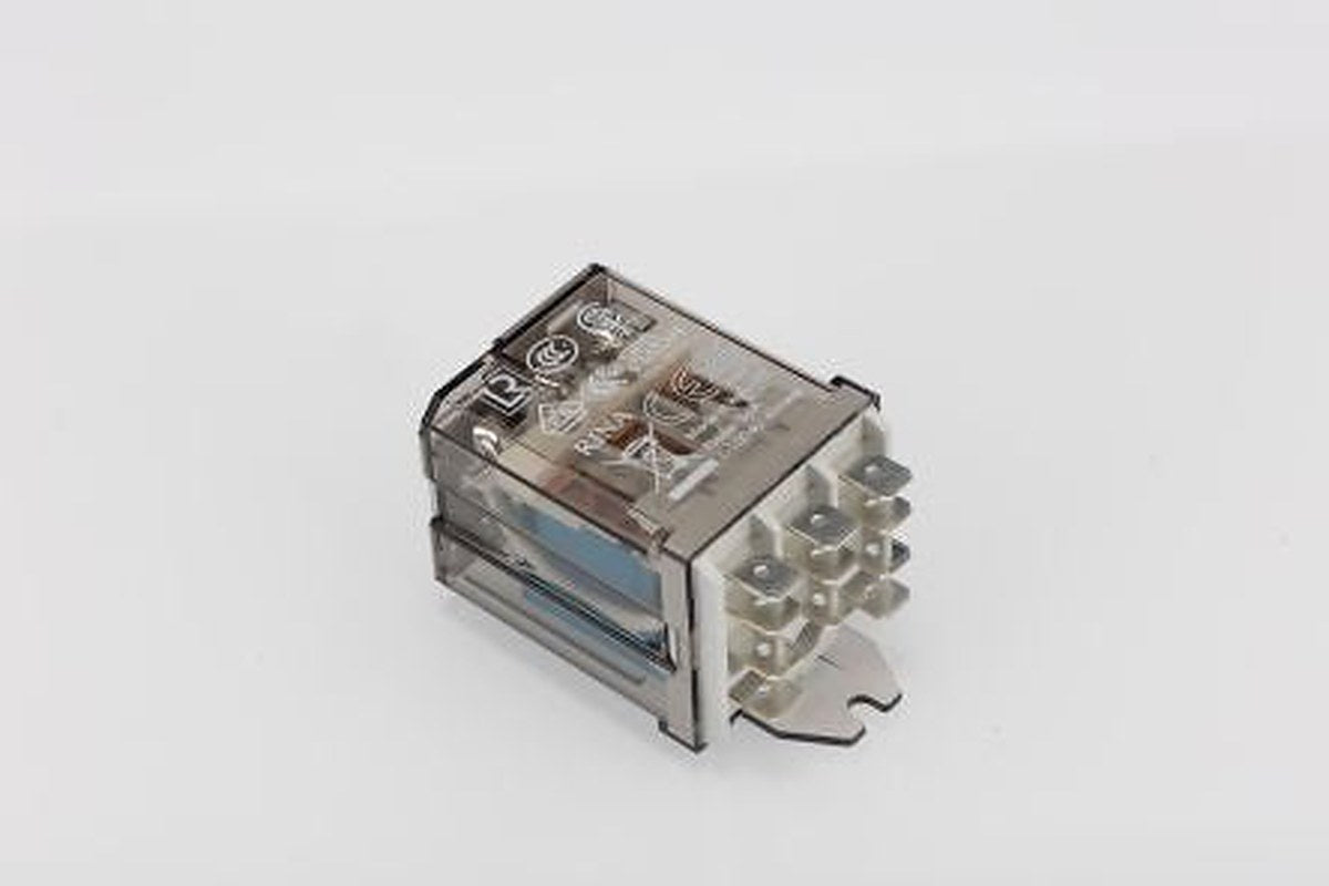 Finder Flange Power Relay, 24V dc Coil, 16A Switching Current, 3PDT