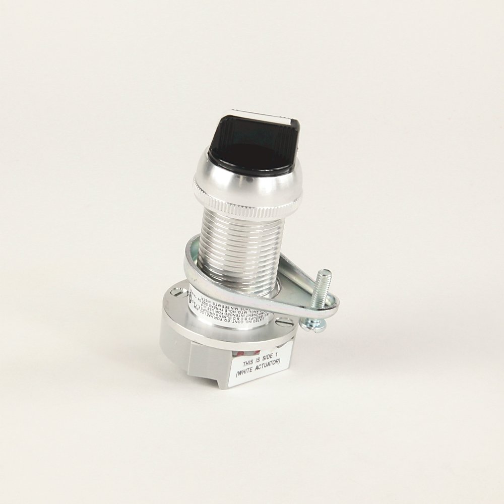 Hazardous Location Type 7&9 2 Pos. Sel. Switch-Non-Illum., Standard Barrel Length, White (Knob) / Gray (Metal Wing), Metal Wing Lever Maintained, 1 NO-1 NC & 1 NO-1 NC