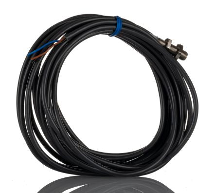 Omron E2A-S08KS02-WP-B1 5M Threaded Barrel Inductive Proximity Sensor, M8 PNP E2A 24V dc 2 mm 32 V dc 200mA
