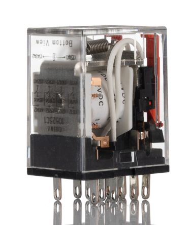 Omron Power Relay, 12V dc Coil, 6A Switching Current, 4PDT
