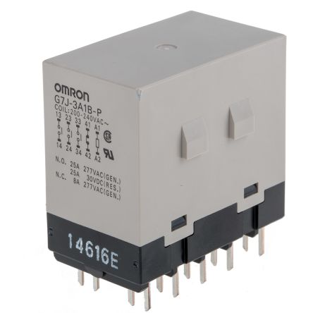 Omron PCB Power Relay, 240V ac Coil, 25A Switching Current, 3PDT