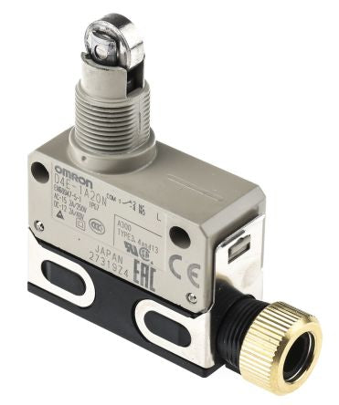 Omron D4E Series Roller Plunger Limit Switch, 1 NO/1 NC, IP67, Metal Housing, 125V, 15A
