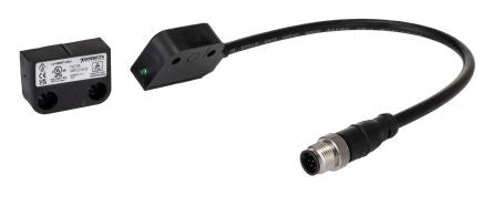 Omron F3S Series Magnetic Non-Contact Safety Switch, Polyester Housing, 24V dc, 1 NO/2 NC, M12