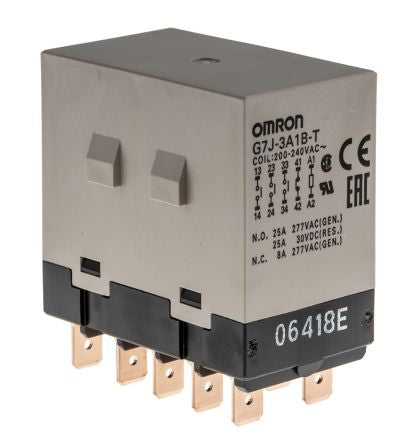 Omron Power Relay, 200V ac Coil, 2A Switching Current, 3PDT