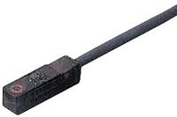 Omron E2S-W25 5M Block Inductive Proximity Sensor, M3 PNP E2S 30V 2.5 mm 30 V dc 50mA