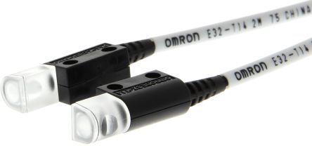 Omron Fibre Optic Sensor 4 m, IP67