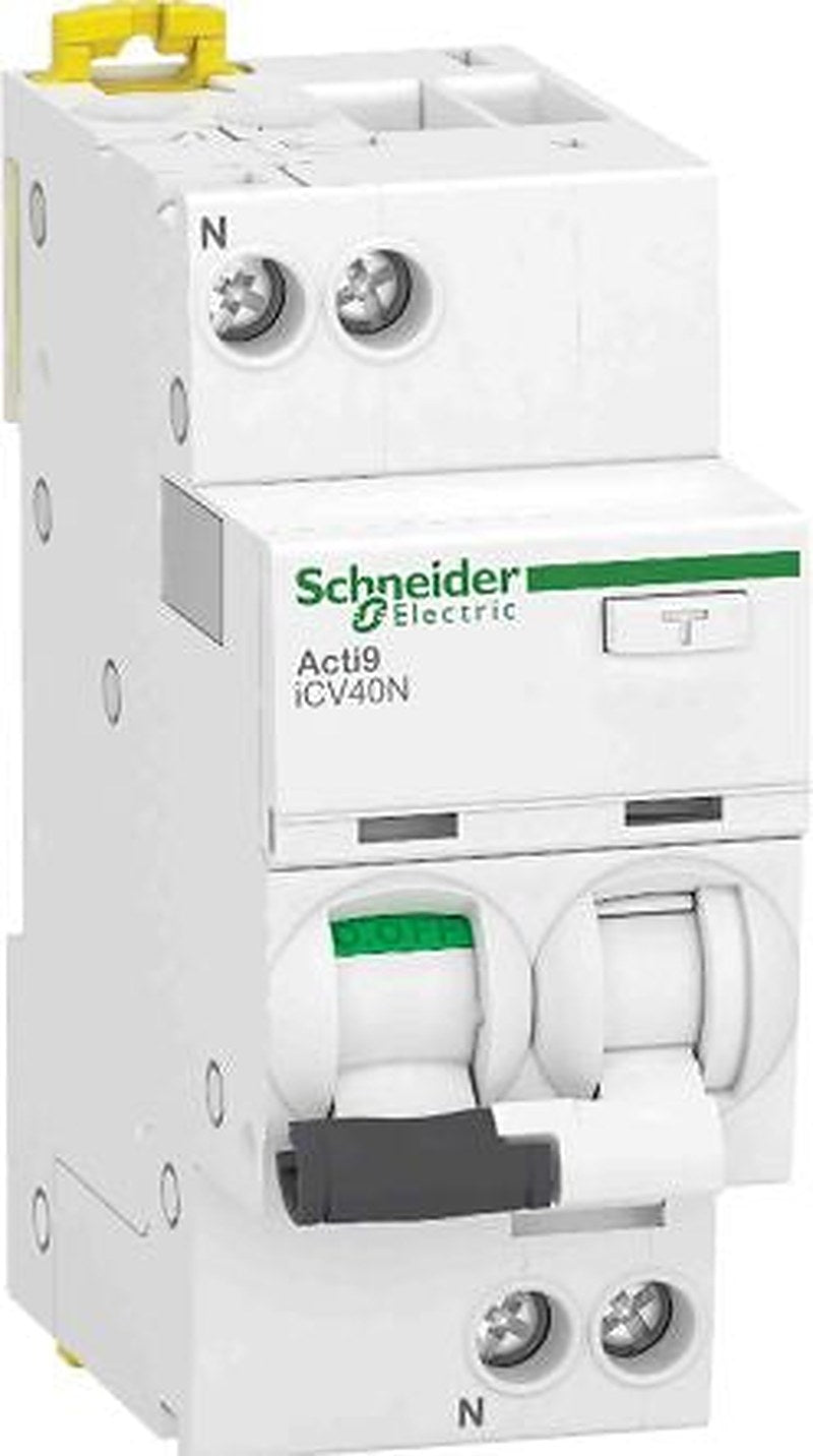 Schneider Electric Residual Current Circuit Breaker with Overload Protection, 16A Current Rating, 1-Pole, 300 mA Trip