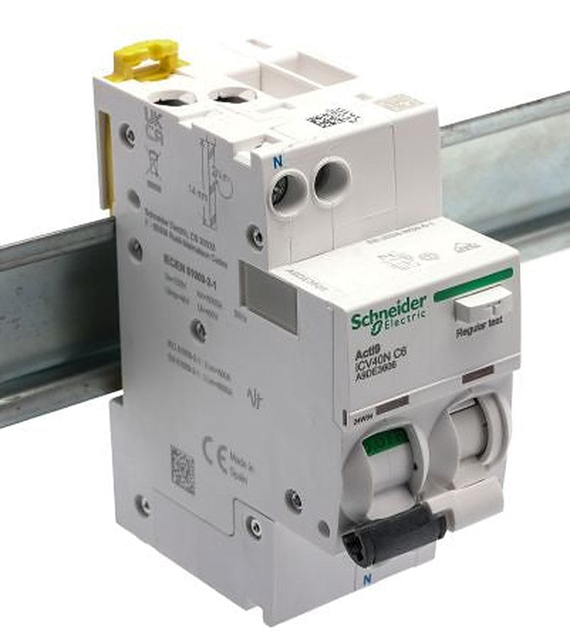 Schneider Electric Residual Current Circuit Breaker with Overload Protection, 6A Current Rating, 1-Pole, 30 mA Trip