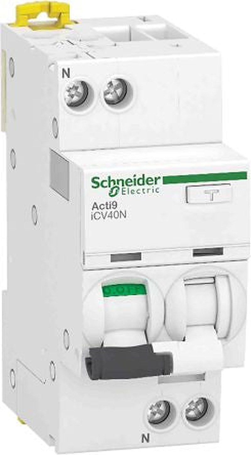 Schneider Electric Residual Current Circuit Breaker with Overload Protection, 6A Current Rating, 1-Pole, 30 mA Trip