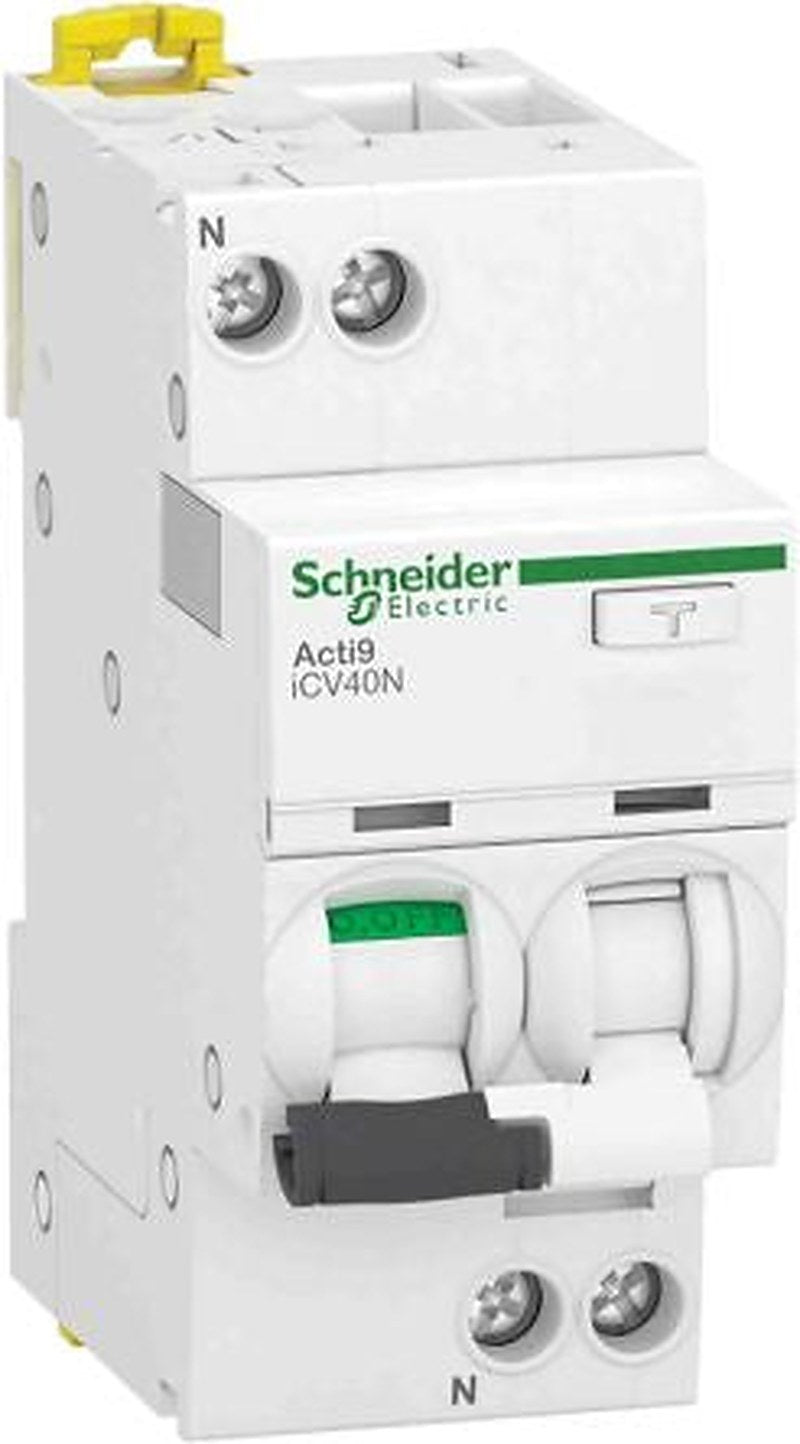 Schneider Electric Residual Current Circuit Breaker with Overload Protection, 16A Current Rating, 1-Pole, 30 mA Trip