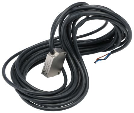 Omron Retroreflective Photoelectric Sensor, Rectangular Sensor
