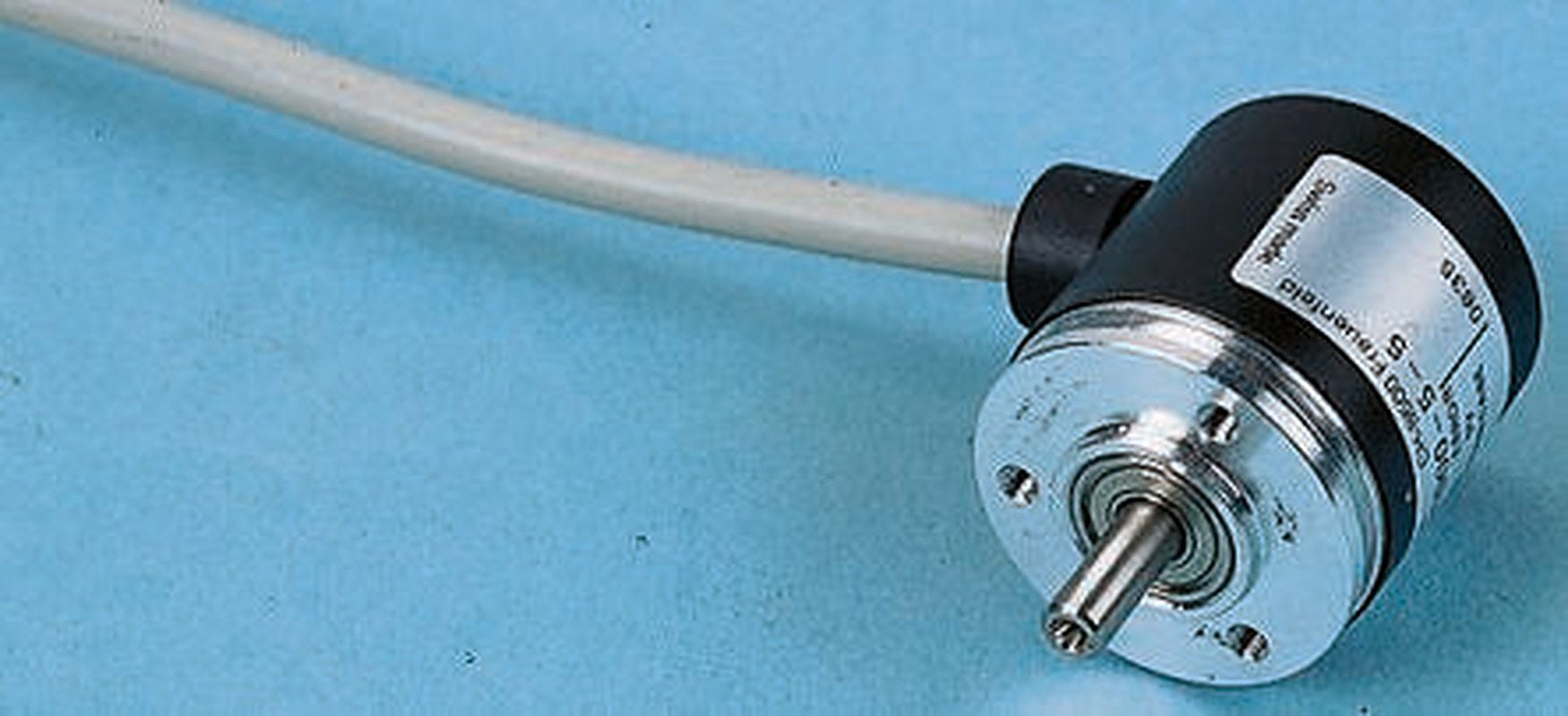 Baumer BDK Series Optical Incremental Encoder 30V dc, 500 ppr ppr, HTL/Push Pull Signal, Solid Type, 5 mm Shaft