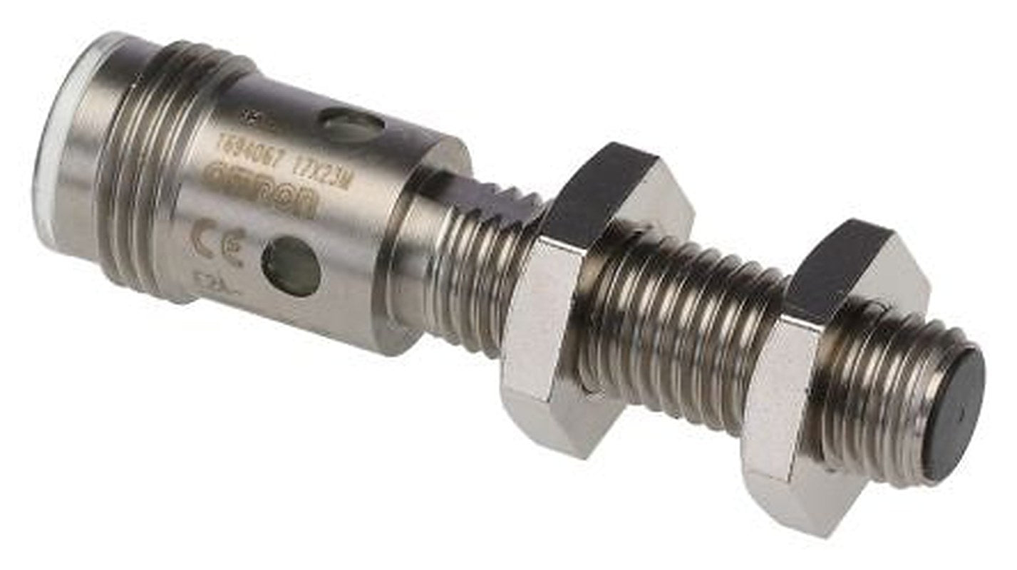 Omron E2A-S08KS02-M1-B2 Threaded Barrel Inductive Proximity Sensor, M8 PNP E2A 24V dc 2 mm 240 V ac 32 V dc 200mA