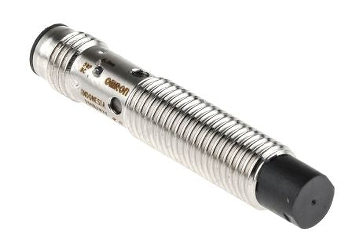 Omron E2B-S08KN04-MC-B2 Threaded Barrel Inductive Proximity Sensor, M8 PNP E2B 32V 30 V dc 200mA