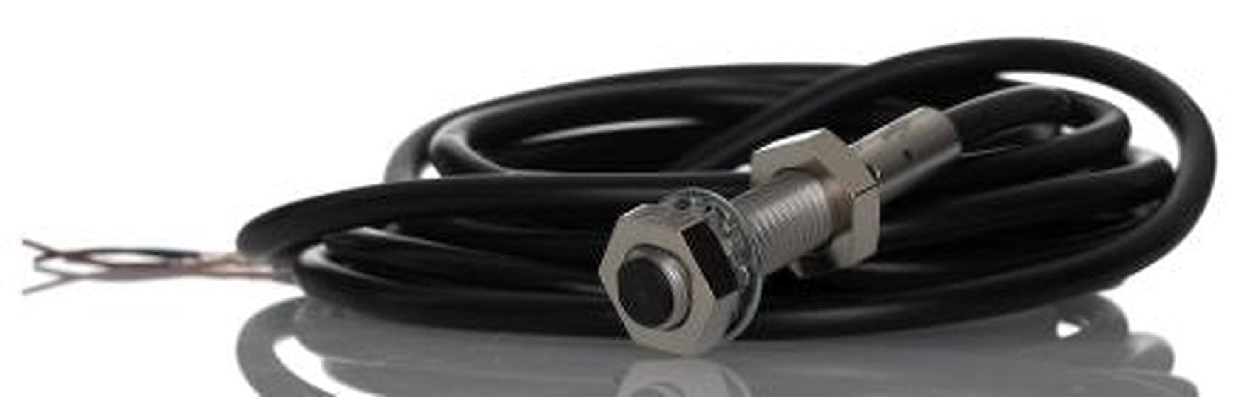 Omron E2B-S08KS02-WP-B1 2M Threaded Barrel Inductive Proximity Sensor, M8 PNP E2B 24V dc 2 mm 30 V dc 200mA