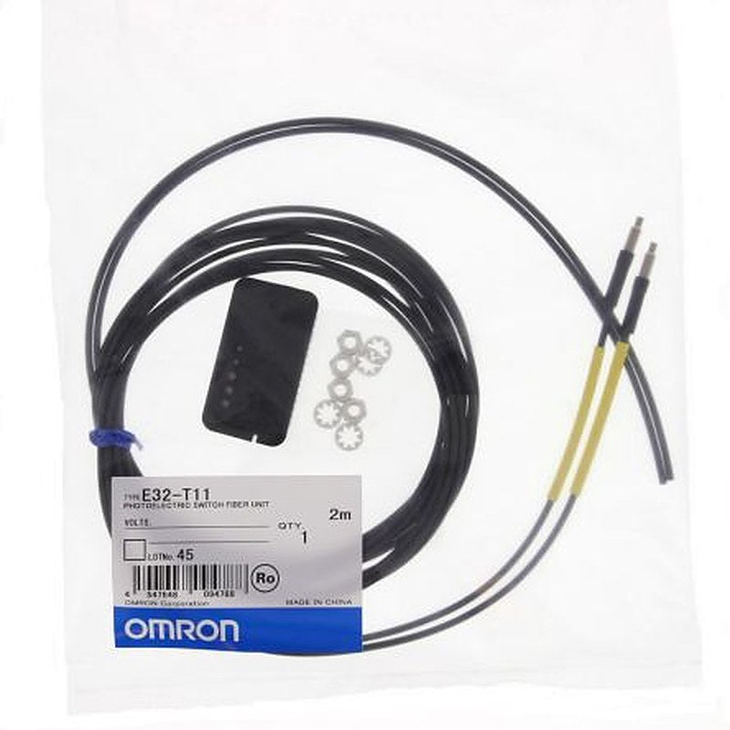 Omron Plastic Fibre Optic Sensor, NPN/PNP Output, IP67 24V