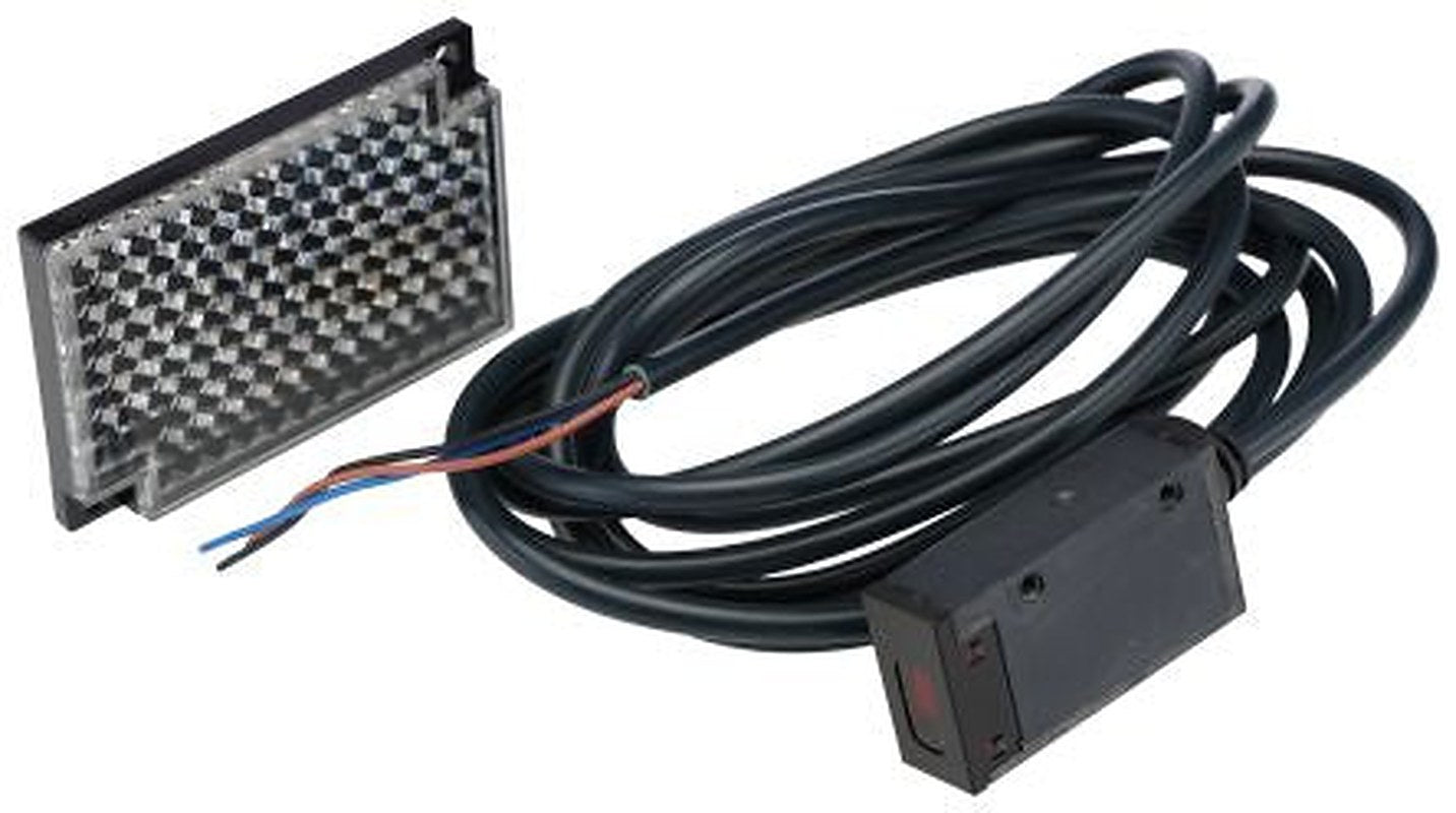 Omron Retroreflective Photoelectric Sensor, Block Sensor