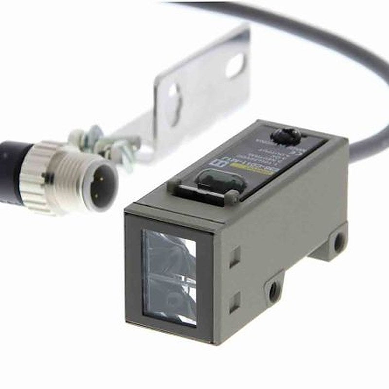 Omron Diffuse Photoelectric Sensor, Block Sensor