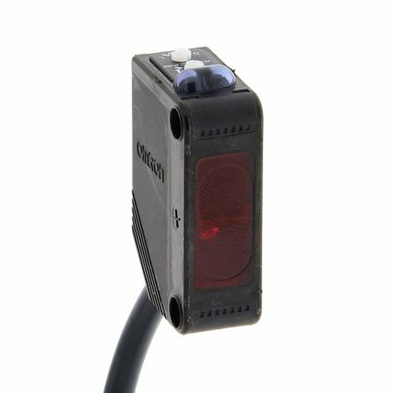 Omron Diffuse Photoelectric Sensor, Rectangular Sensor