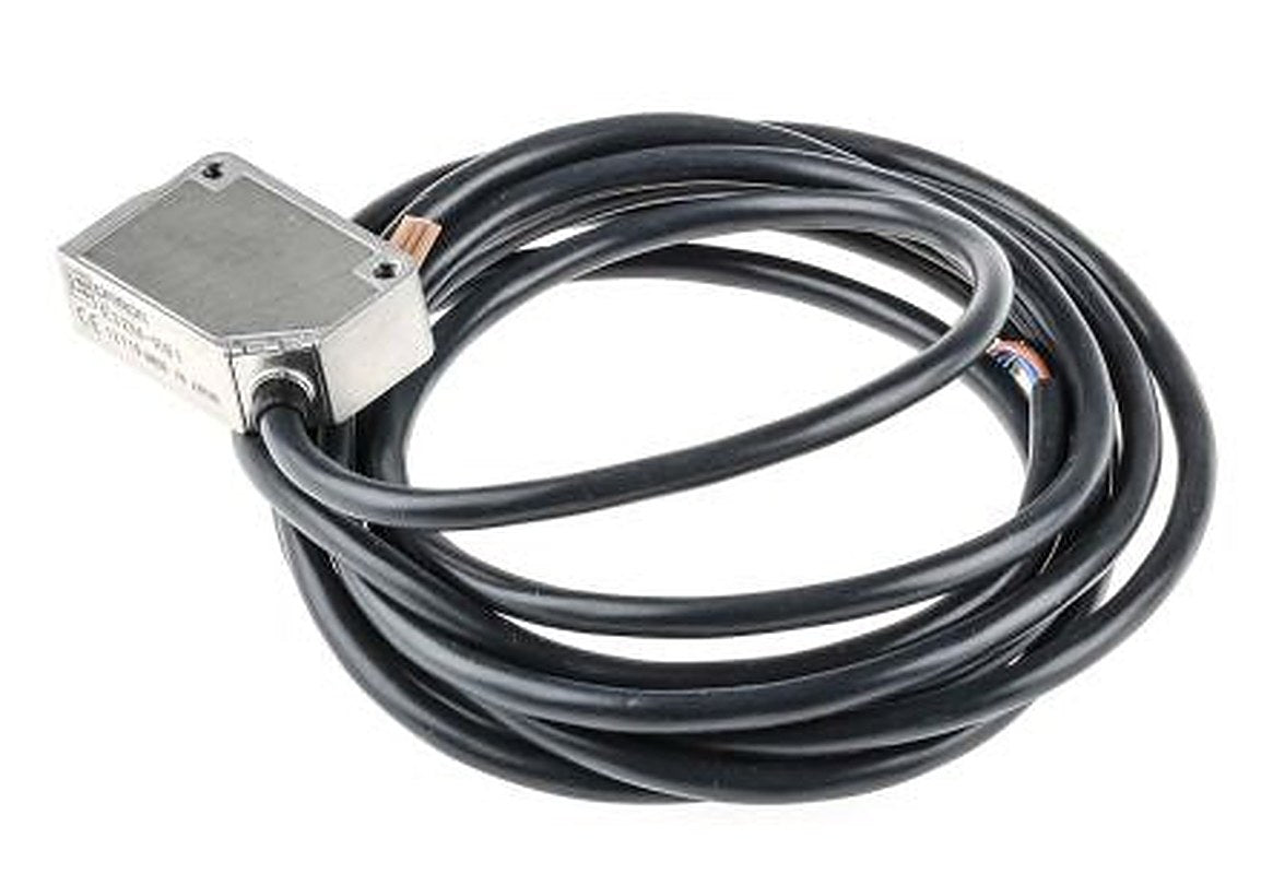Omron Retroreflective Photoelectric Sensor, Block Sensor