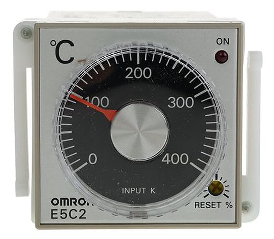 Omron E5C2 DIN Rail, Flush, Panel On-Off Temperature Controller 1 Input, 1 Output Relay 240V ac Controller