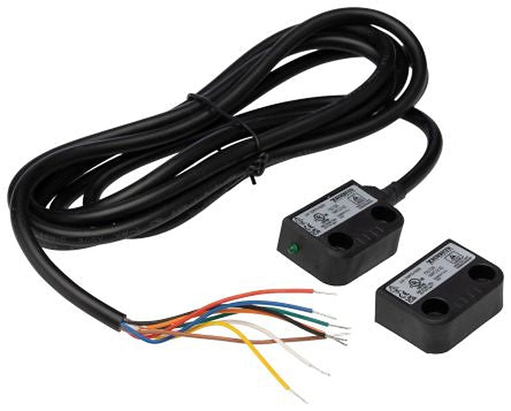 Omron F3S Series Hall Coded Non-Contact Safety Switch, Plastic Housing, 24V dc, 1 NO/2 NC, 2 m Cable
