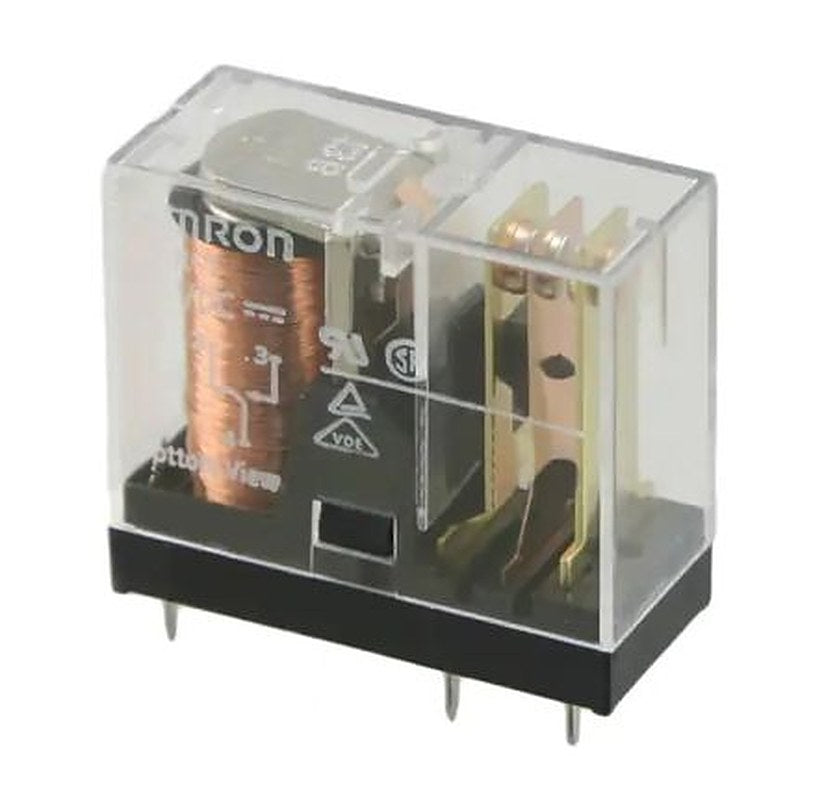 Omron PCB Non-Latching Relay, 5V dc Coil, 16A Switching Current, SPDT