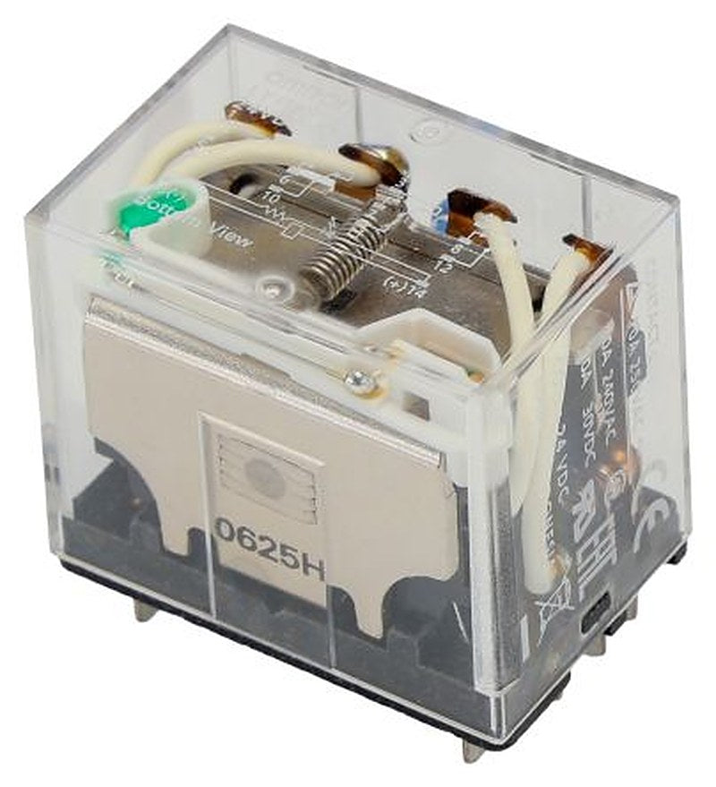 Omron Non-Latching Relay, 24V dc Coil, 10A Switching Current, 4PDT