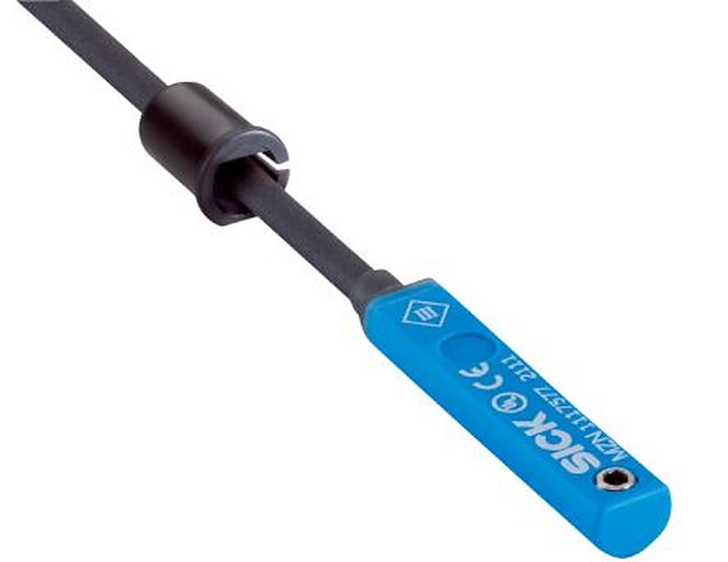 SICK Cable 3 Wire Pneumatic Cylinder Sensor, IP67 30V dc, MZN LED Indicator