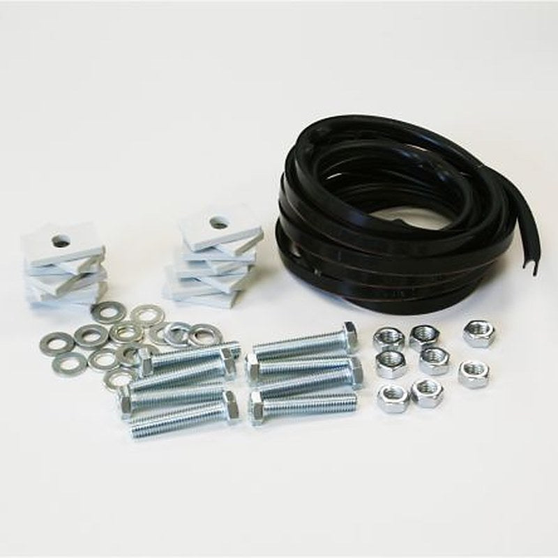 Schneider Electric PanelSeT Series Coupling Kit for Use with Coupling accessory