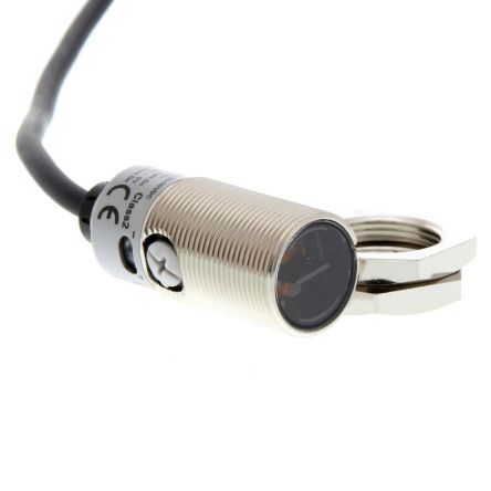 Omron Diffuse Photoelectric Sensor, Cylindrical Sensor