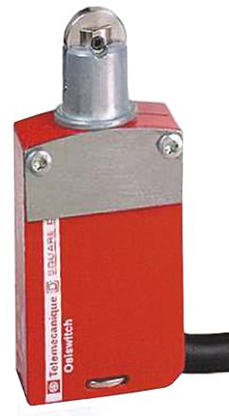 Telemecanique Sensors XCSM Series Roller Plunger Limit Switch, 1 NO/2 NC, IP66, IP67, IP68, Metal Housing, 240V ac, 1.5A