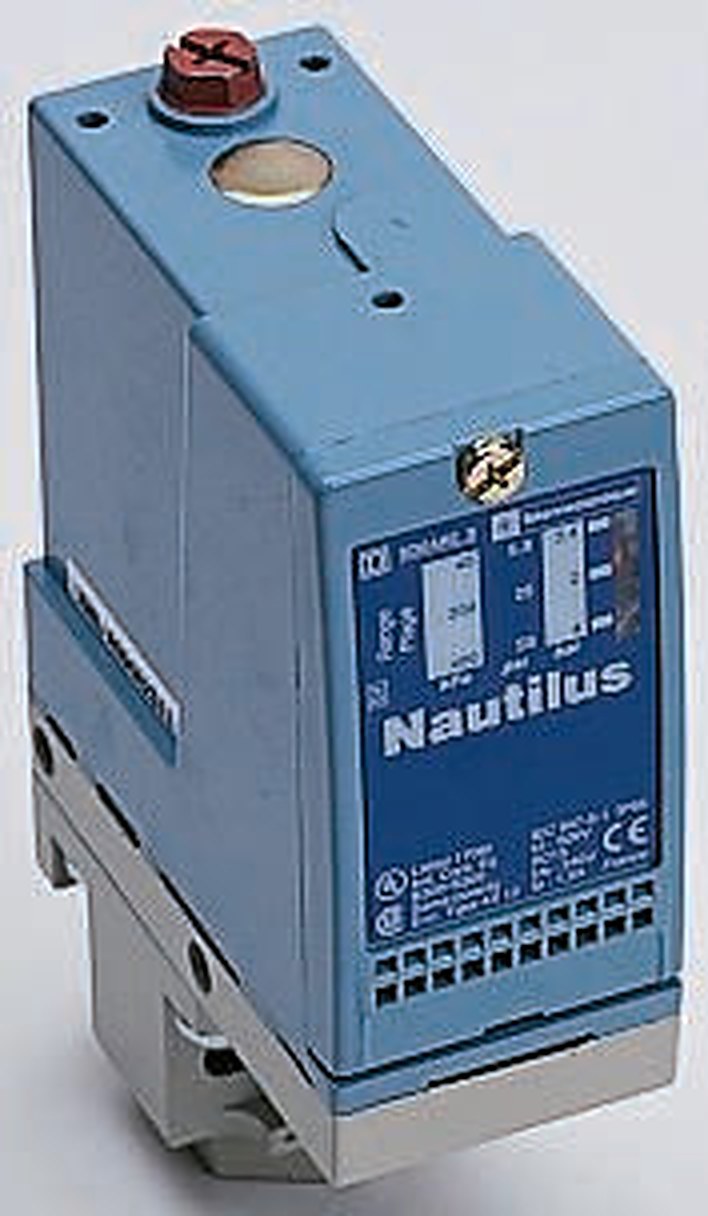 Telemecanique Sensors XMLA Series Pressure Sensor, Relay Output 0.4 bar 4 bar, Differential Reading