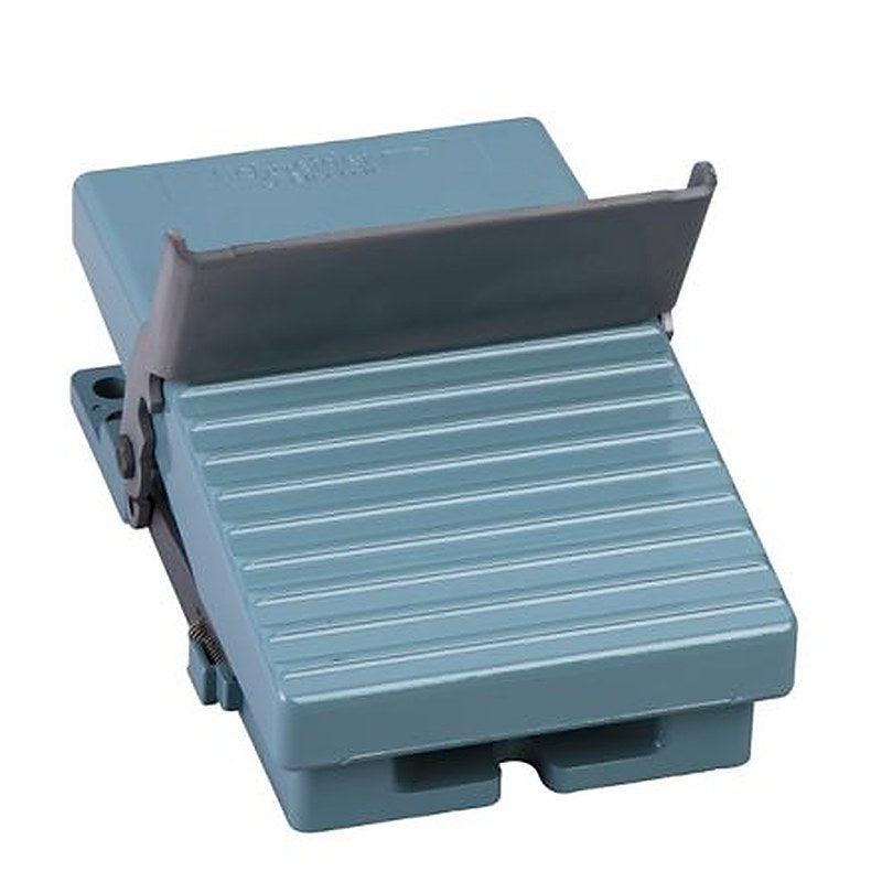 Schneider Electric 2 Step Foot Switch - 1 NO/1 NC Metal 3 A Contact Current, 240 V ac Contact Voltage