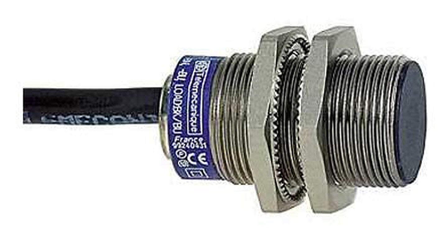 Telemecanique Sensors XS1N18PC410 Threaded Barrel Inductive Proximity Sensor, M18 x 1 PNP XS 24V ac 5 mm 24 V dc 200mA
