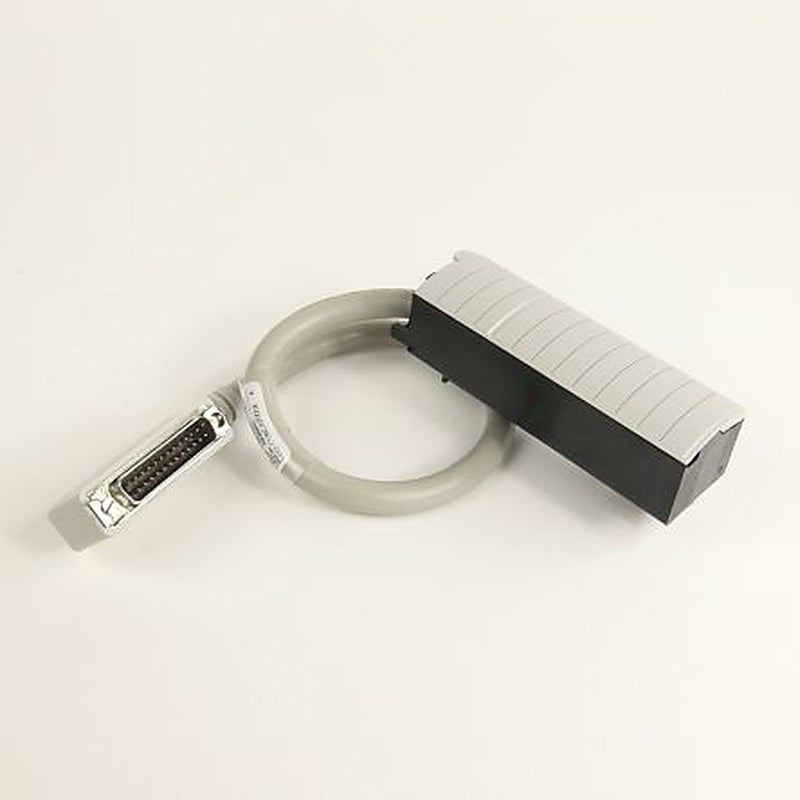 Allen Bradley 1492-CONCAB0 Series PLC Cable for Use with 1756 Module, 1771 Module