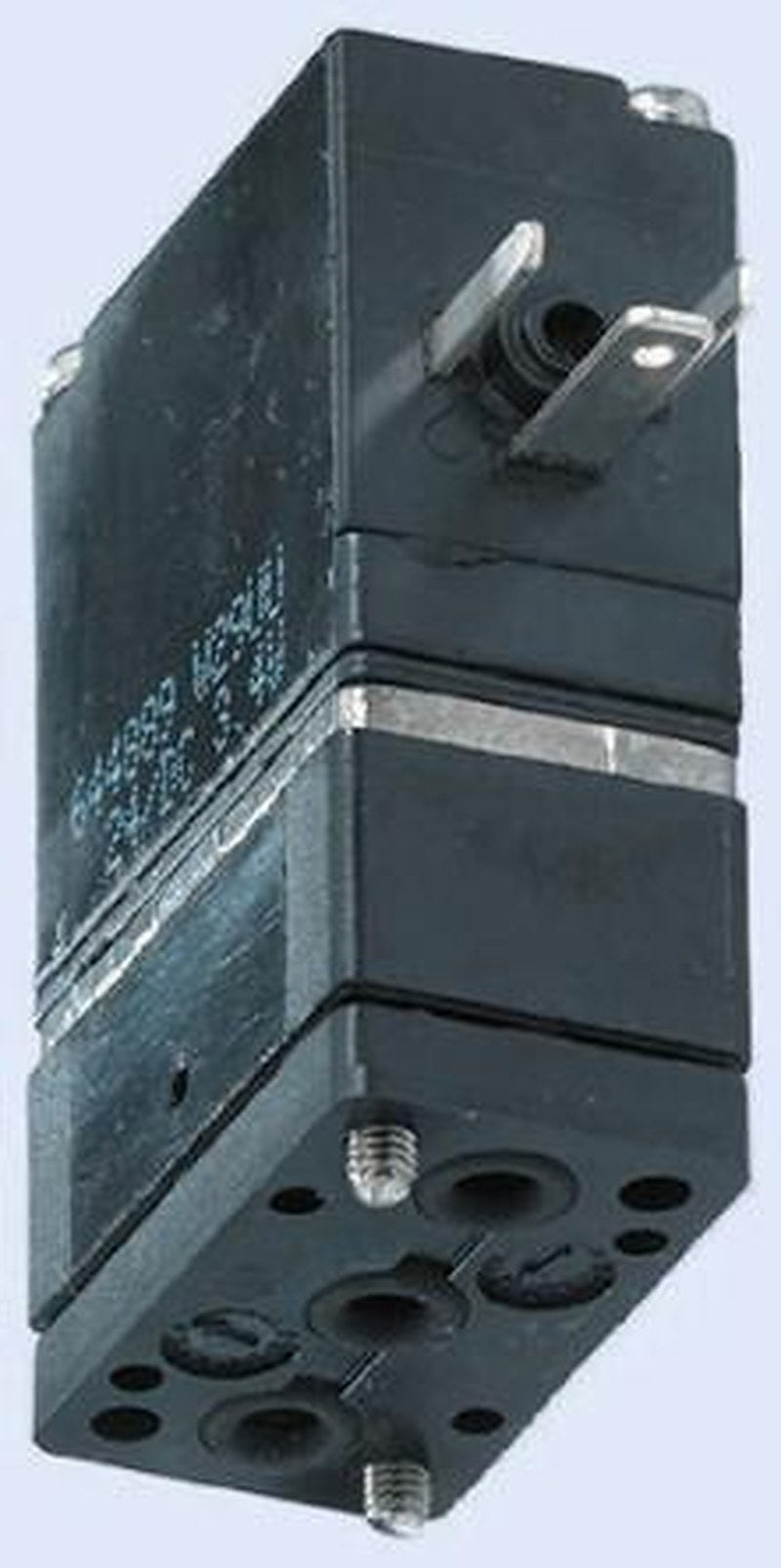 Burkert Solenoid Valve 150446, 2 Port, 24V dc 1/8 in, 1/8 in