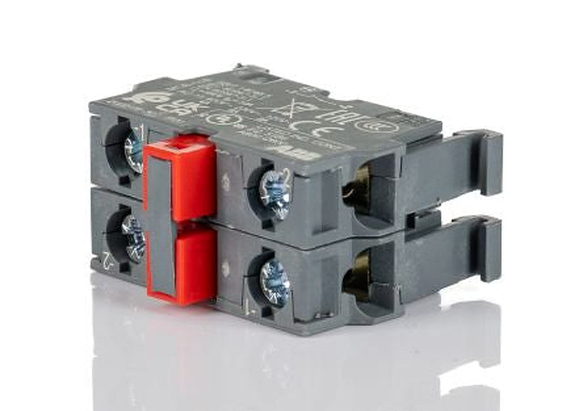 ABB Solid State Relay, DIN Rail Mount, 24 V Load