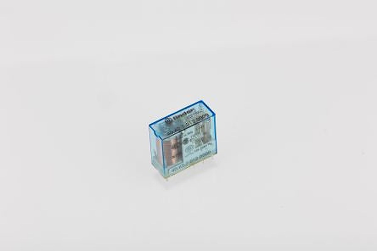 Finder PCB Relay, 12V dc Coil, 10A Switching Current, 2 CO