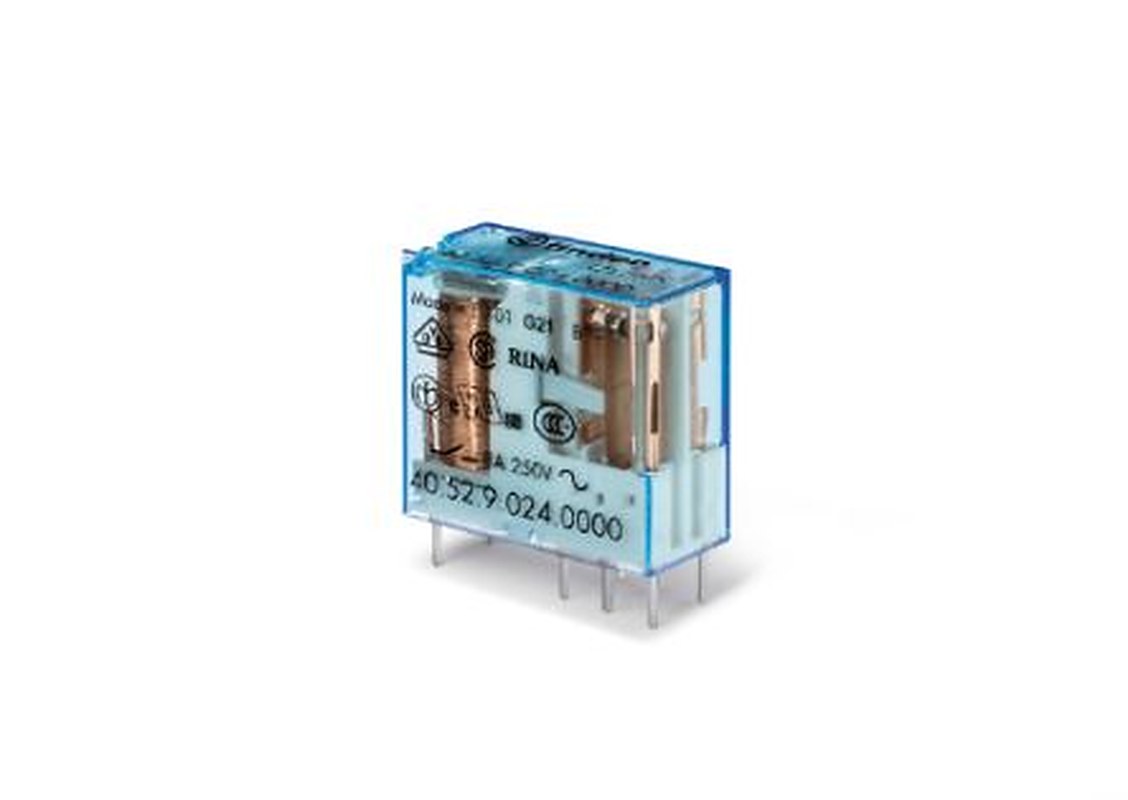 Finder PCB Power Relay, 24V dc Coil, 8A Switching Current