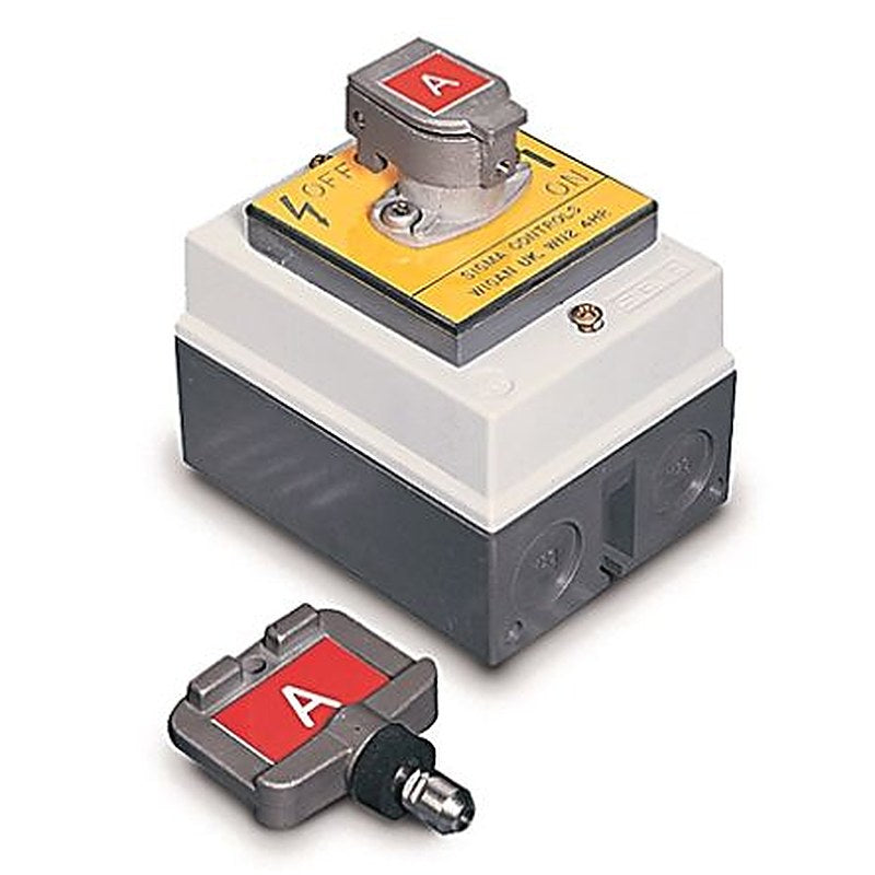 Allen Bradley 440T Interlock Switch, Trapped Key, Stainless Steel, Interlock