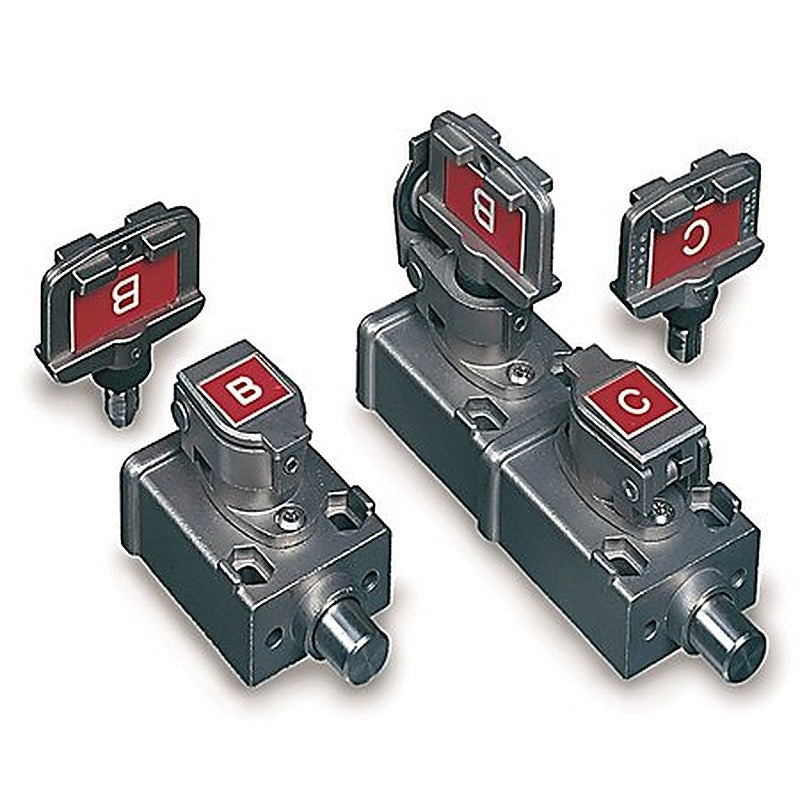 Bolt Interlock - Triple Key Mechanical, Standard Key Code Labeling, Trap Prim., Free Sec., Retract 13mm, Extend.: 27mm